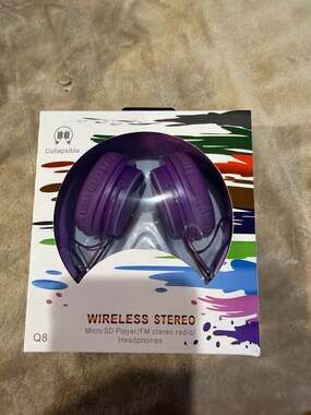 Q8 Wireless Stereo Collapsible Headphones with Micro SD Player and FM Radio - Pu